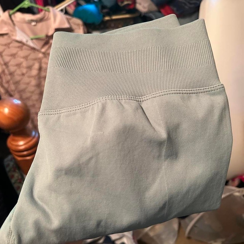 workout leggings